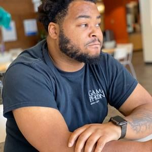 Meet your Posher, Kenny